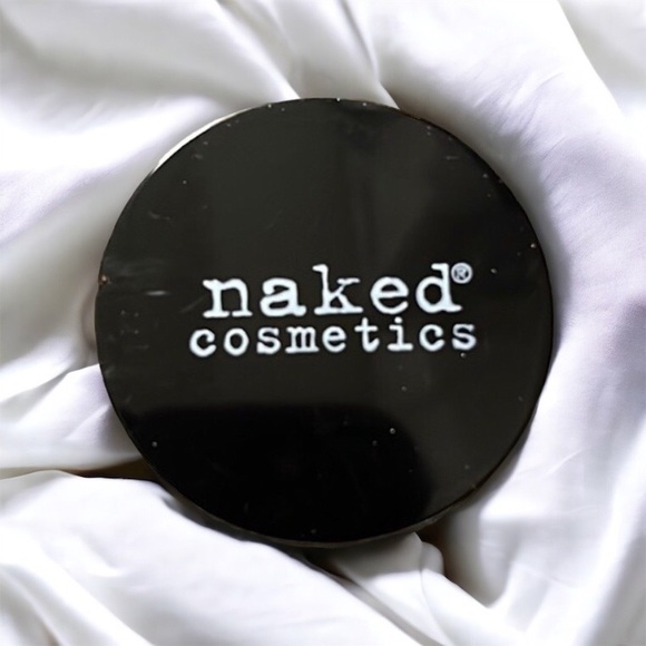 Naked Cosmetics Lip Scrub Peppermint NEW - Picture 2 of 4